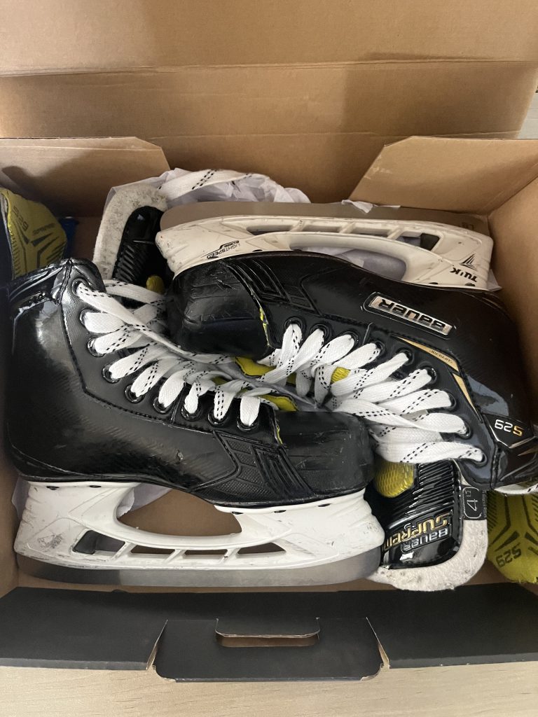 Bauer Supreme S29 size 4 (37.5)