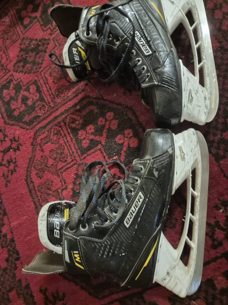 מחלקיים bauer supreme m1