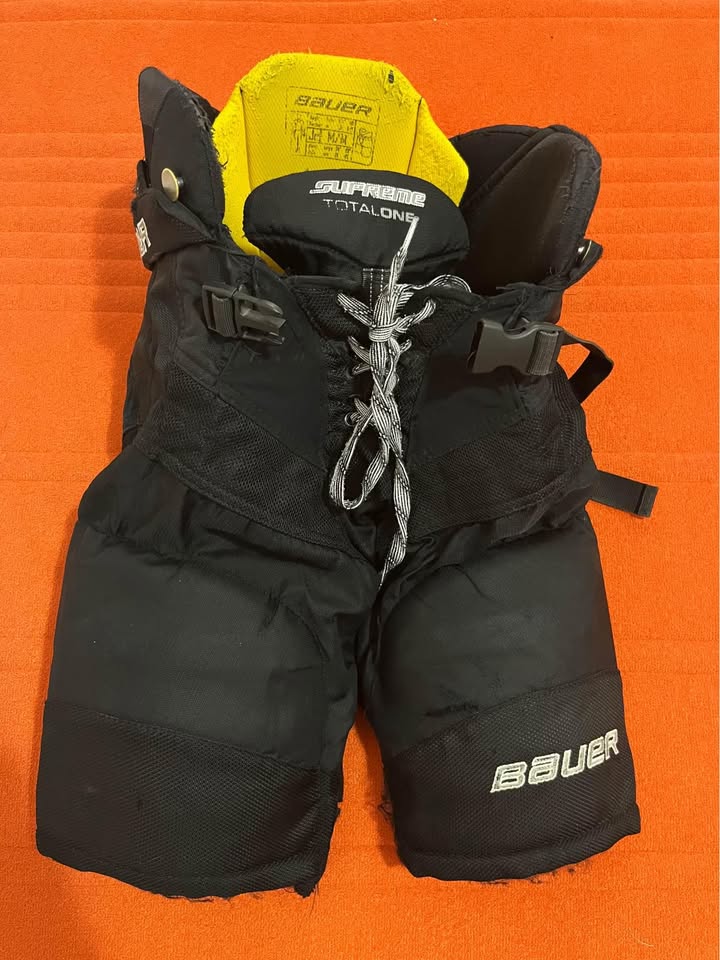 Bauer Supreme TotalOne JR M