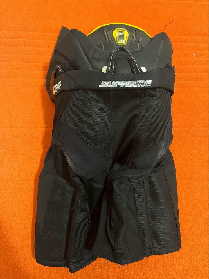 Bauer Supreme TotalOne JR M