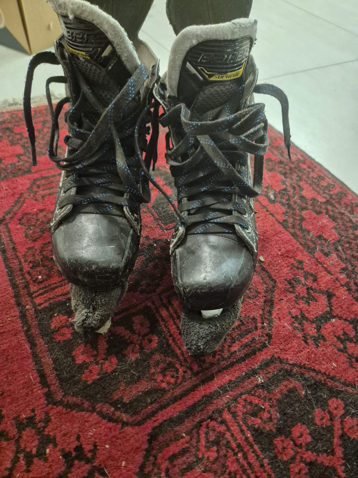 מחלקיים bauer supreme m1